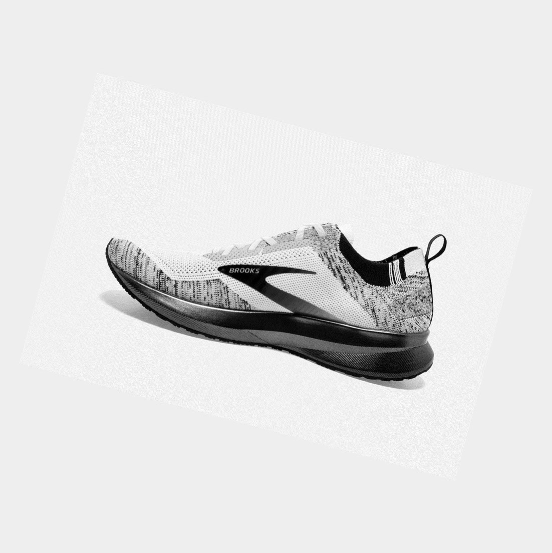 Scarpe Running Strada Donna Brooks Levitate 4 Bianche Nere | DGRUVO-843